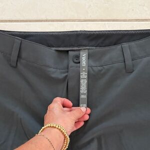 Vuori Men's Charcoal Flat Front Shorts